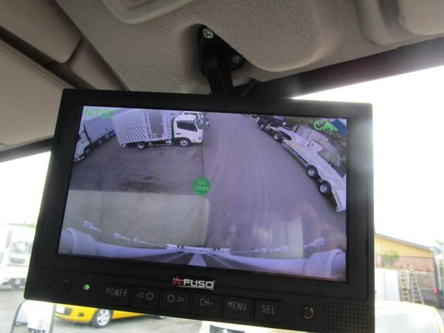 MITSUBISHI CANTER 2025 Image 31