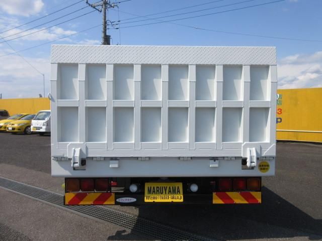 MITSUBISHI FUSOU SUPER GREAT 2024 Image 31