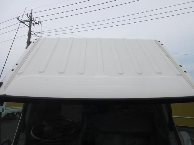 HINO DUTRO 2017 Image 31