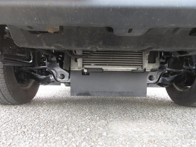 HINO DUTRO 2017 Image 31