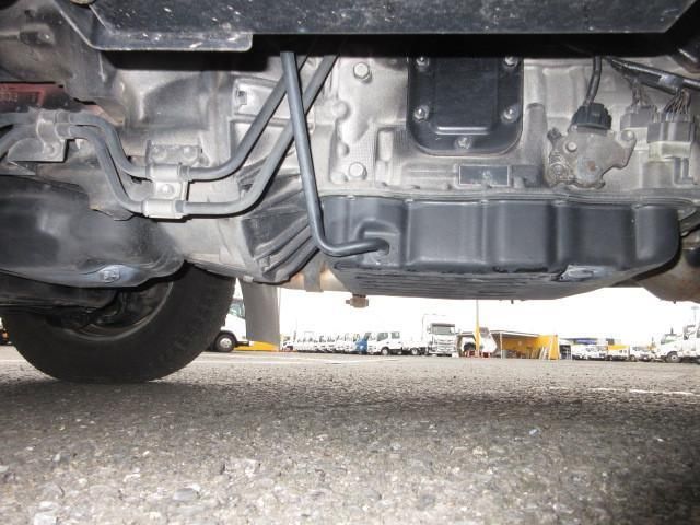 HINO DUTRO 2017 Image 31