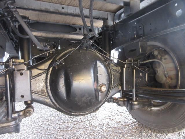 HINO DUTRO 2017 Image 31