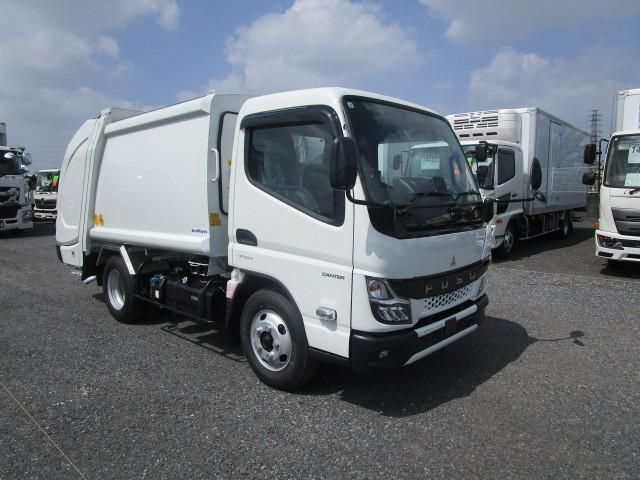 MITSUBISHI CANTER 2024 Image 31