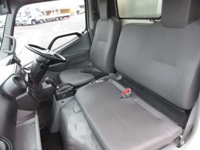 HINO DUTRO 2023 Image 31