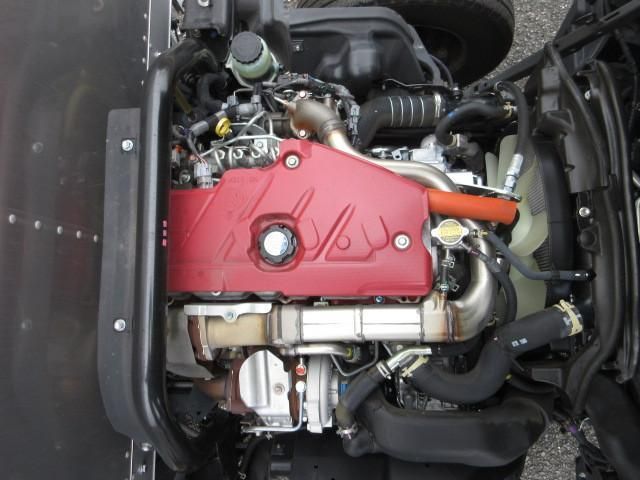 HINO DUTRO 2023 Image 31