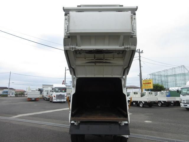 MITSUBISHI CANTER 2023 Image 31