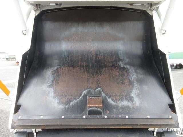 MITSUBISHI CANTER 2023 Image 31