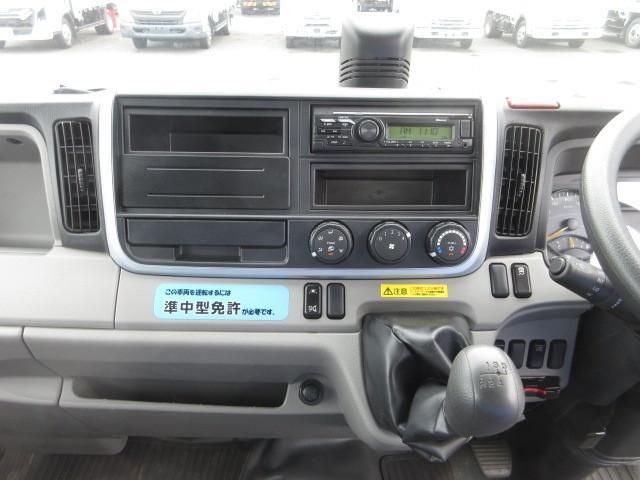 MITSUBISHI CANTER 2023 Image 31