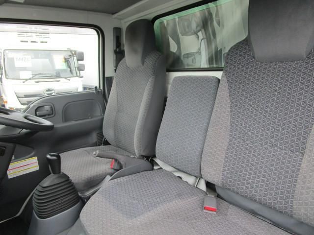 ISUZU ELF 2020 Image 31