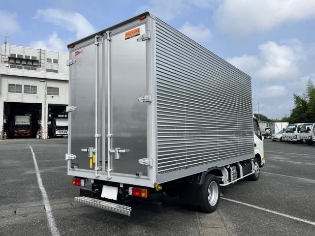 HINO DUTRO 2024 Image 31