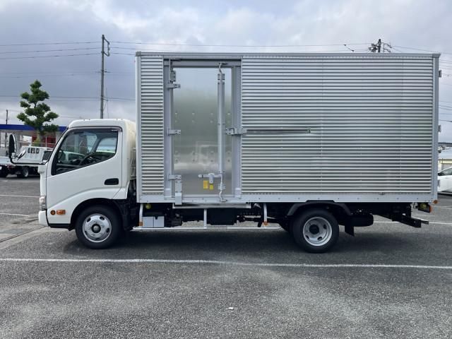 HINO DUTRO 2024 Image 31