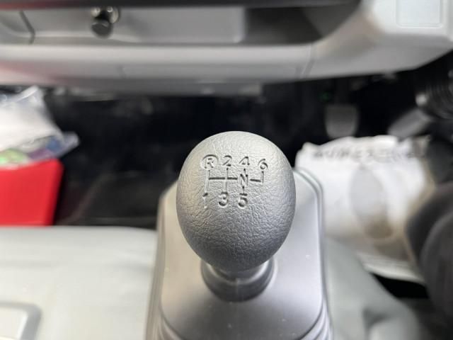 HINO DUTRO 2024 Image 31