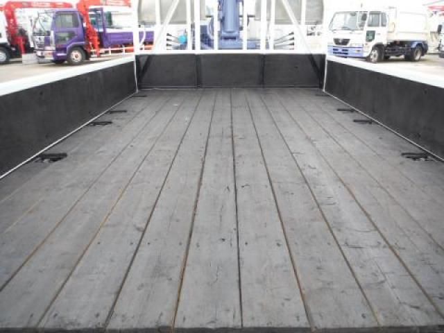 ISUZU ELF 2004 Image 31