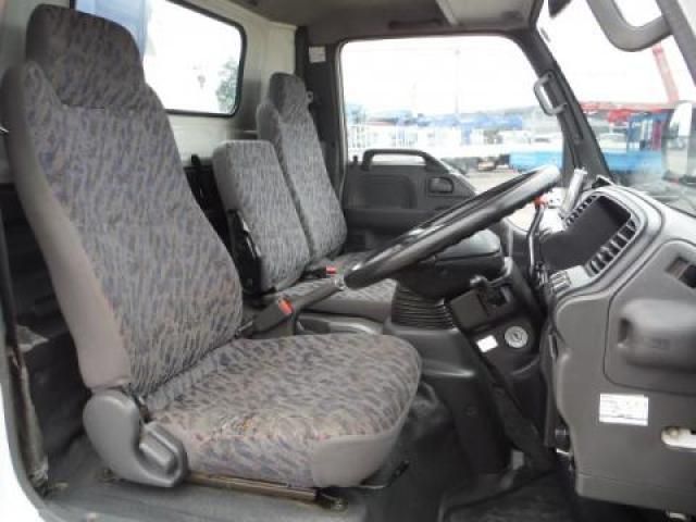 ISUZU ELF 2004 Image 31