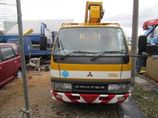 MITSUBISHI CANTER 2002 Image 31