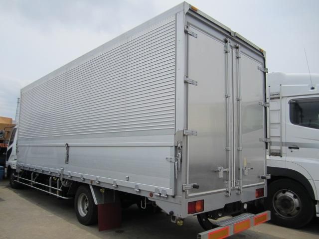 MITSUBISHI FUSOU FIGHTER 2008 Image 31