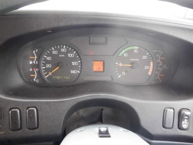 MITSUBISHI FUSOU SUPER GREAT 2007 Image 31