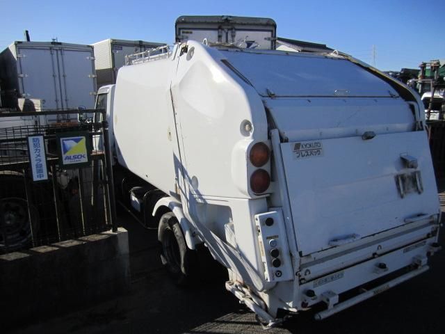 MITSUBISHI CANTER 2003 Image 31