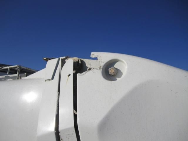 MITSUBISHI CANTER 2003 Image 31