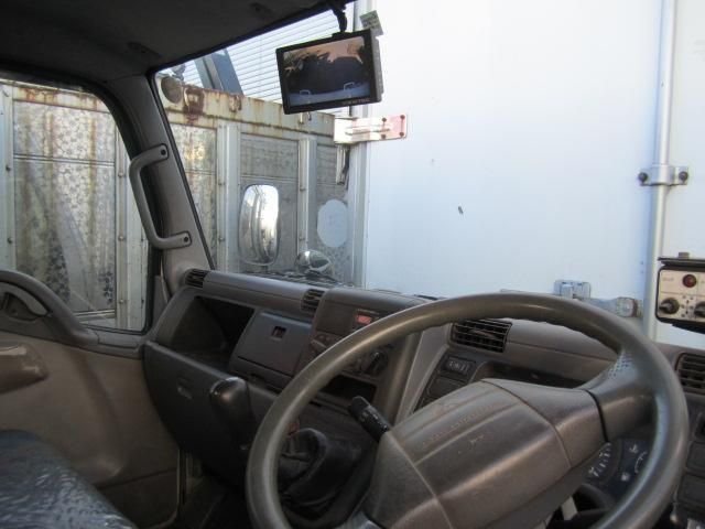 MITSUBISHI CANTER 2003 Image 31