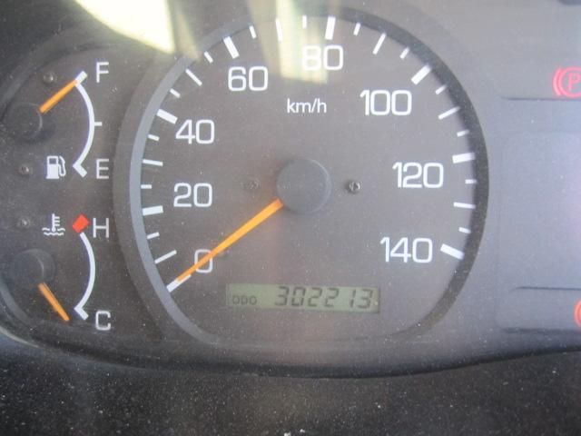 MITSUBISHI FUSOU SUPER GREAT 2004 Image 31