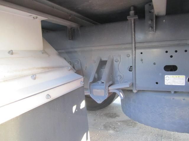 ISUZU FORWARD 2012 Image 31