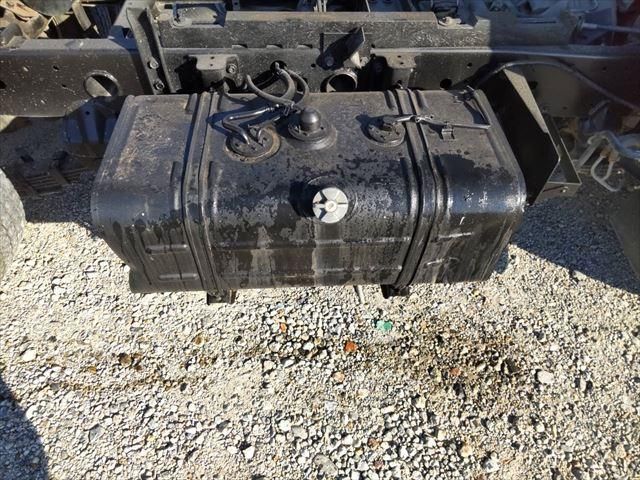 HINO DUTRO 2010 Image 31