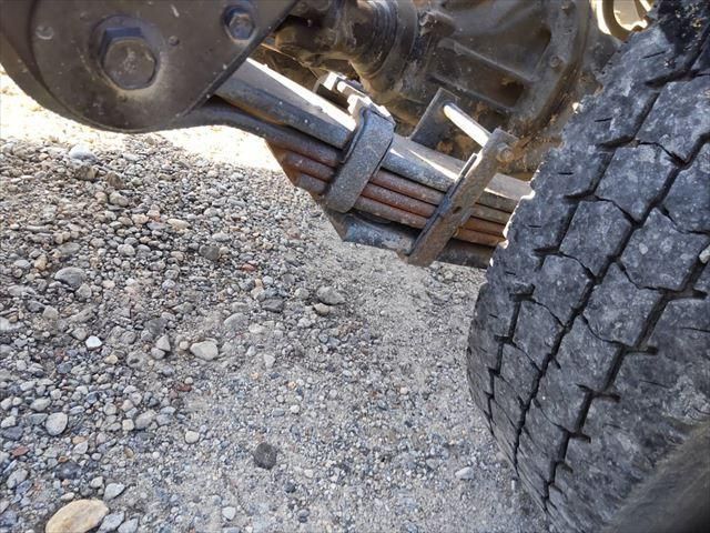 HINO DUTRO 2010 Image 31