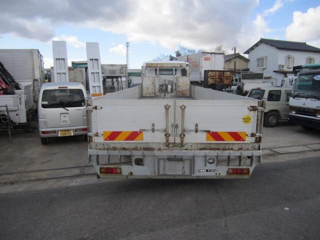 HINO PROFIA 2006 Image 31