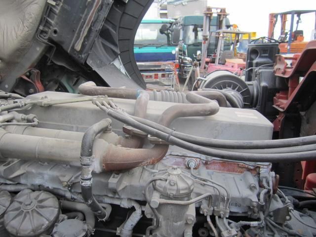 HINO PROFIA 2006 Image 31