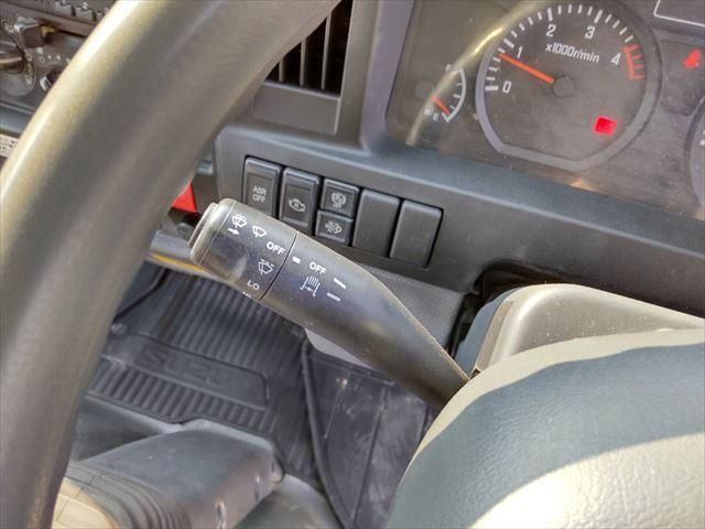 ISUZU ELF 2007 Image 31