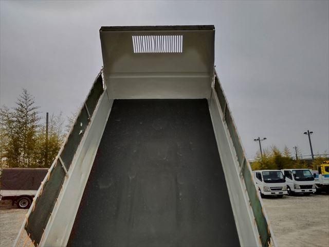 HINO DUTRO 2007 Image 31