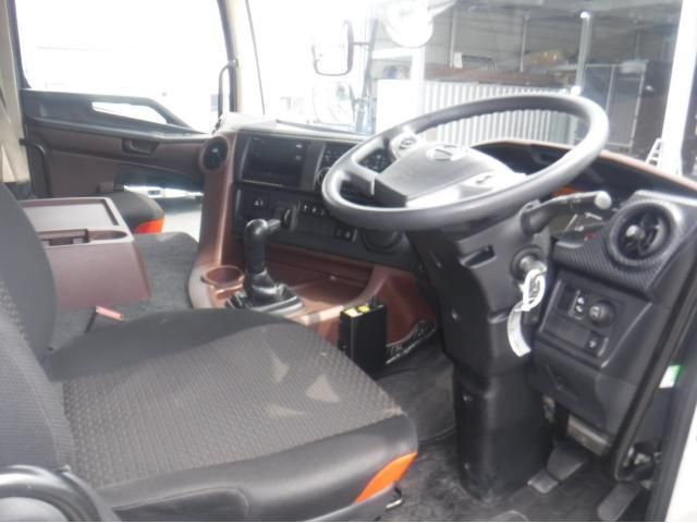 HINO PROFIA 2018 Image 31