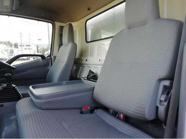 HINO DUTRO 2015 Image 31