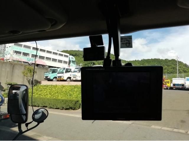 HINO DUTRO 2015 Image 31