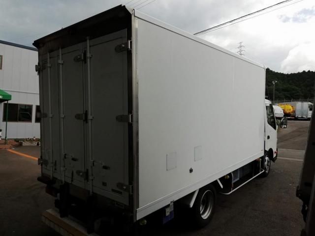 HINO DUTRO 2015 Image 31