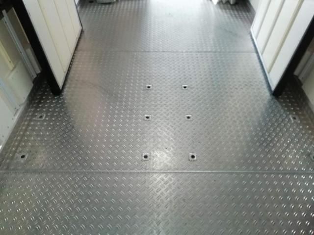 HINO DUTRO 2015 Image 31