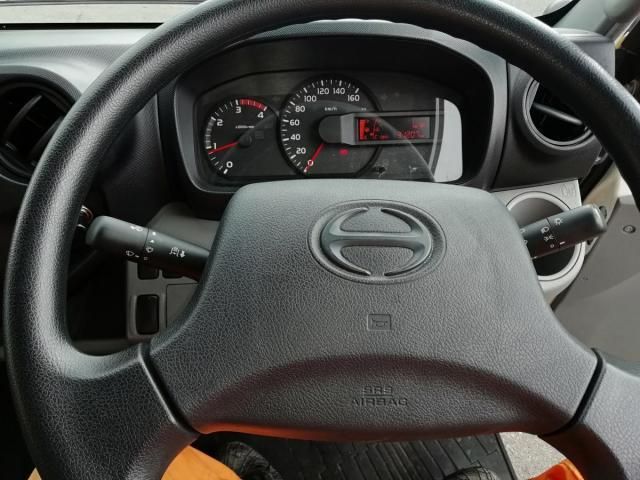 HINO DUTRO 2015 Image 31