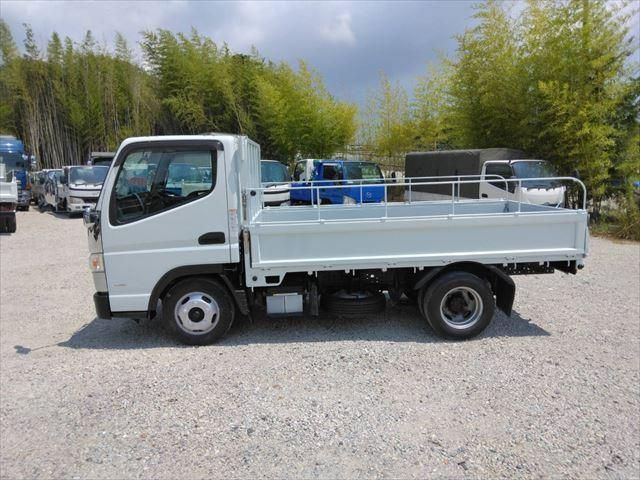 MITSUBISHI CANTER 2017 Image 31