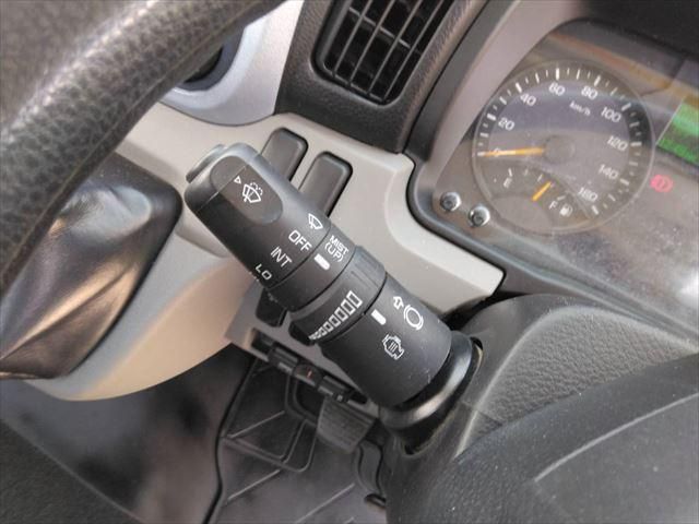 MITSUBISHI CANTER 2017 Image 31