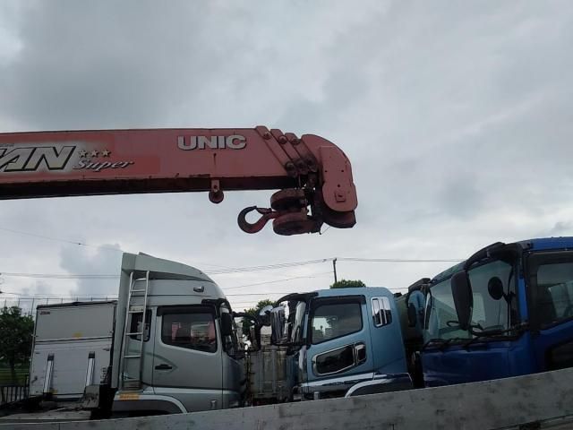 MITSUBISHI FUSOU FIGHTER 2009 Image 31