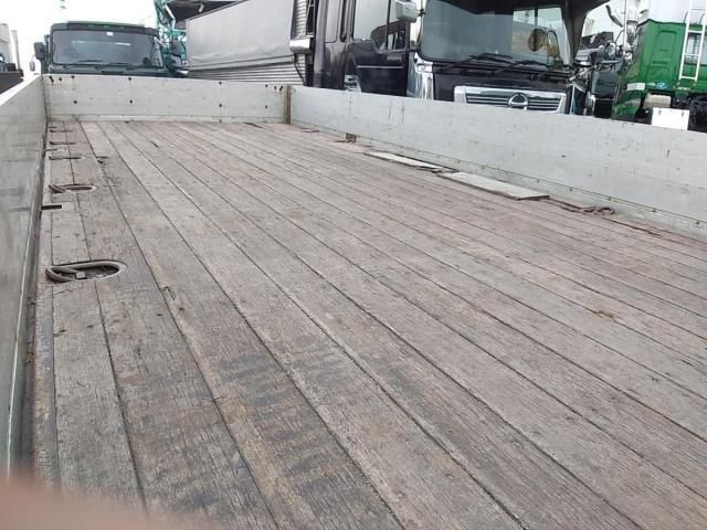 MITSUBISHI FUSOU FIGHTER 2009 Image 31