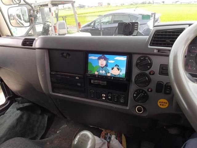 MITSUBISHI FUSOU FIGHTER 2009 Image 31