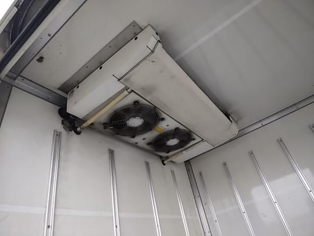 TOYOTA DYNA 2012 Image 31