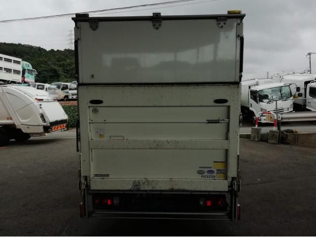 TOYOTA DYNA 2014 Image 31