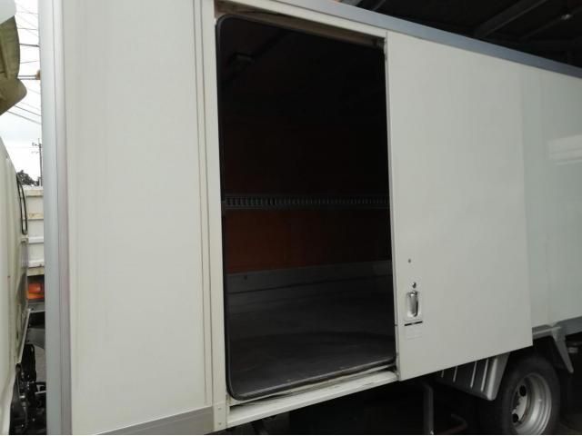 TOYOTA DYNA 2014 Image 31