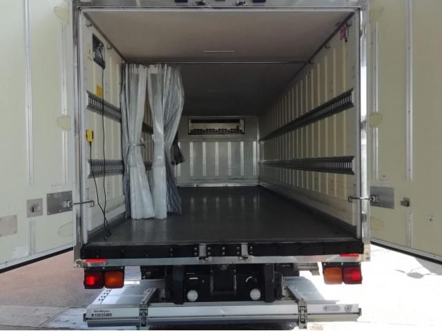 ISUZU FORWARD 2018 Image 31