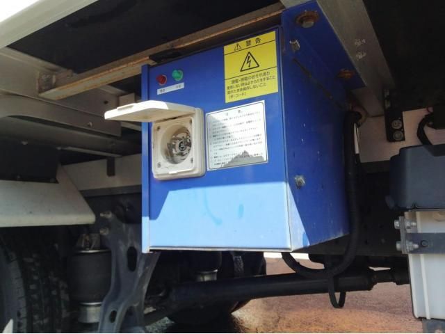 ISUZU FORWARD 2018 Image 31