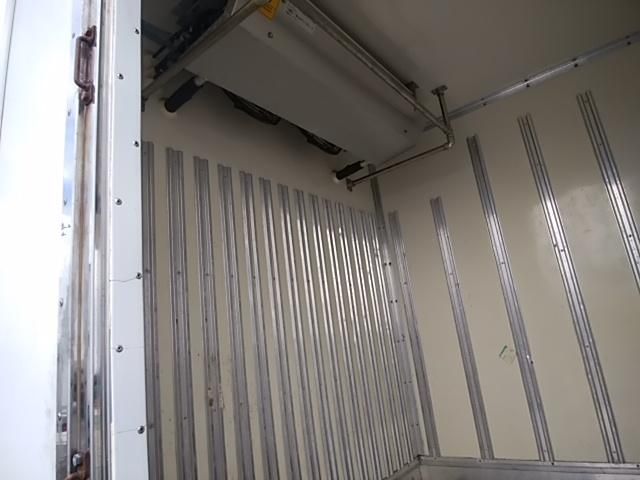 ISUZU ELF 2008 Image 31