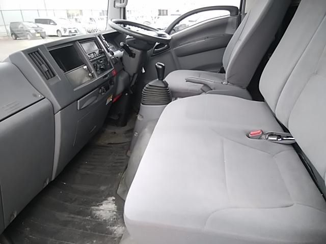 ISUZU ELF 2008 Image 31